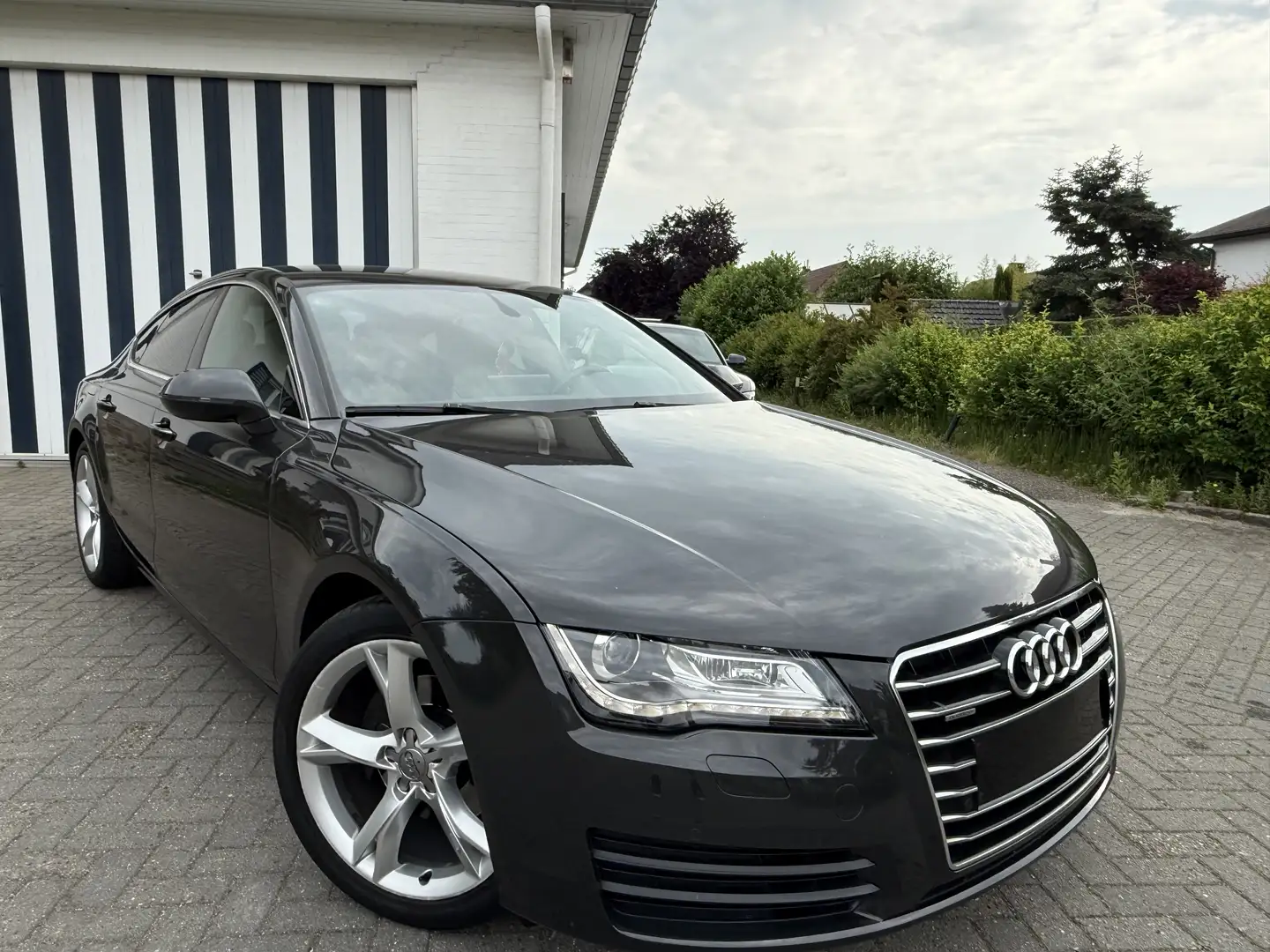 Audi A7 3.0 TDI quattro S tronic Чорний - 2