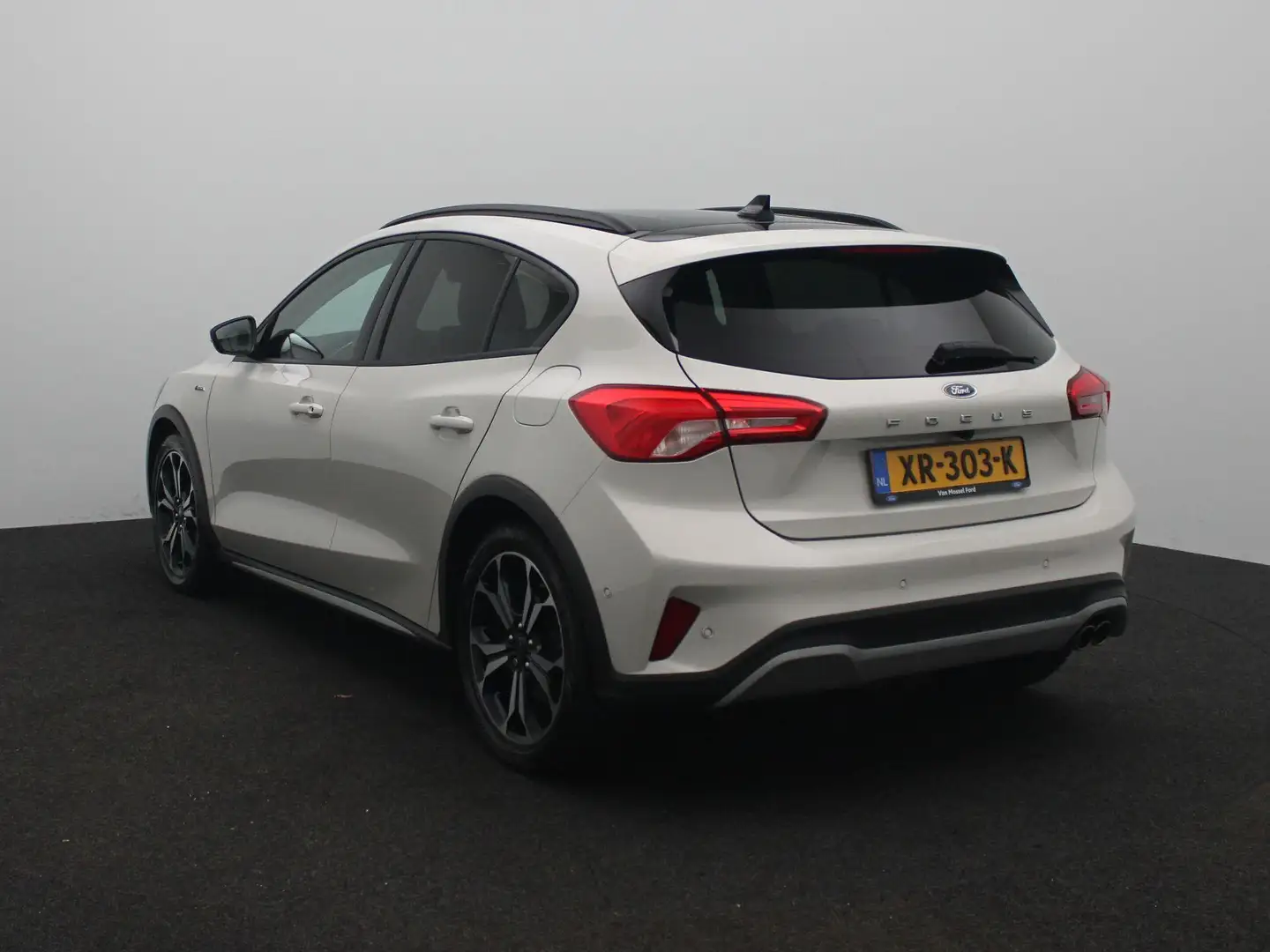Ford Focus 1.0 EcoBoost Active Business | Navigatie | Winter Wit - 2