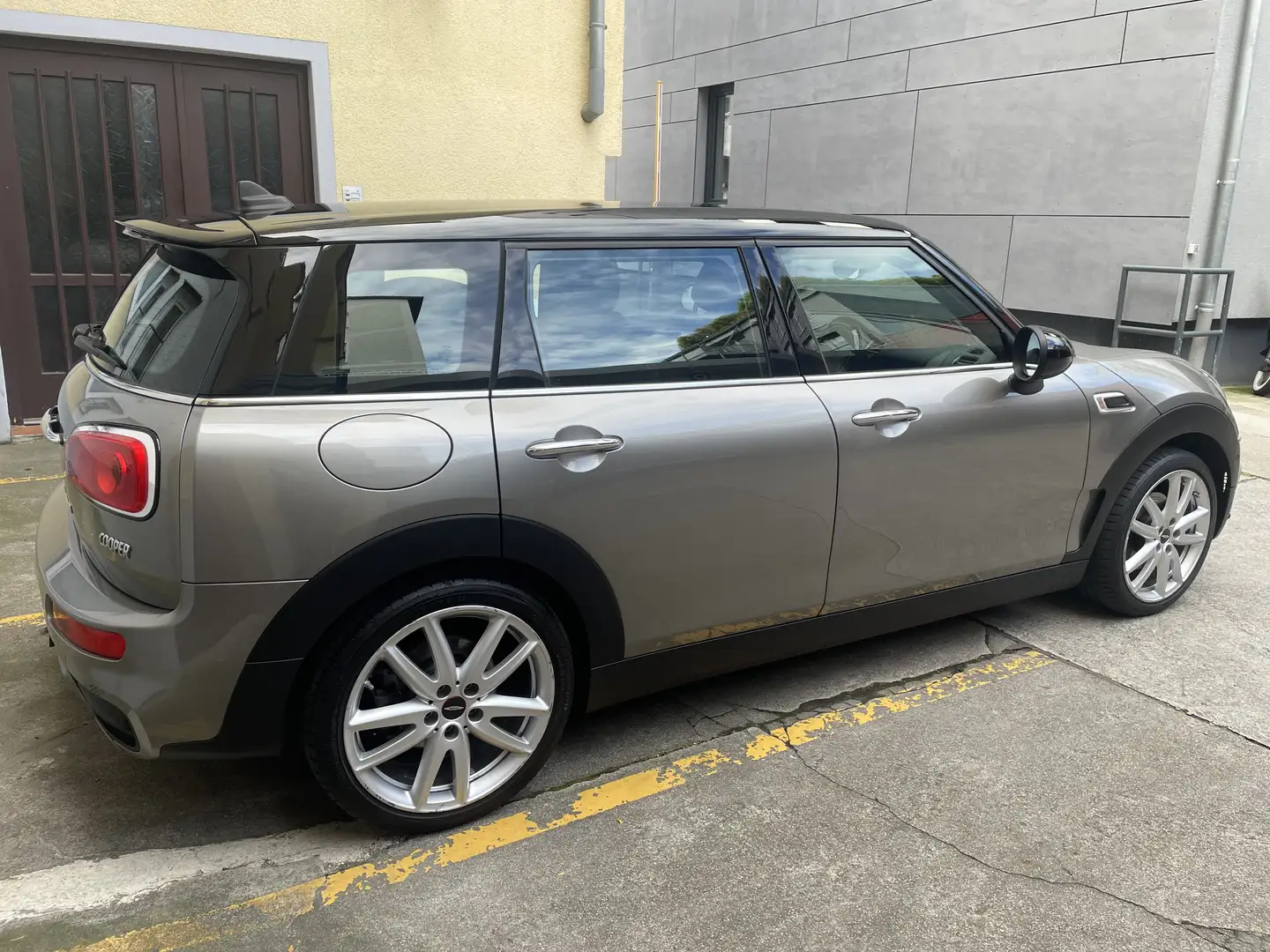 MINI Cooper Clubman Cooper Grau - 2