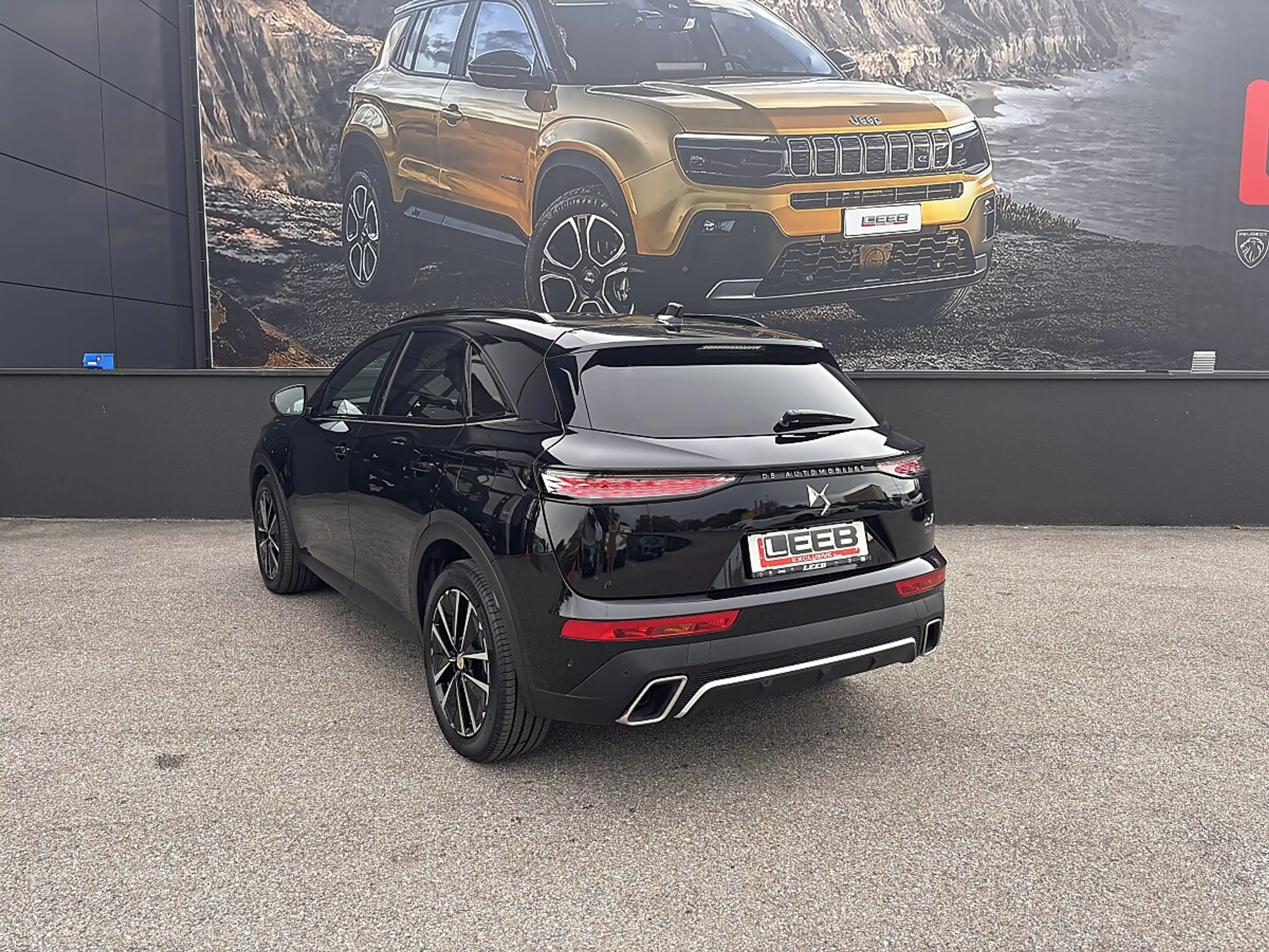 DS Automobiles DS 7 Crossback DS7 PHEV AWD 300 Edition France inkl. AHK — photo 2