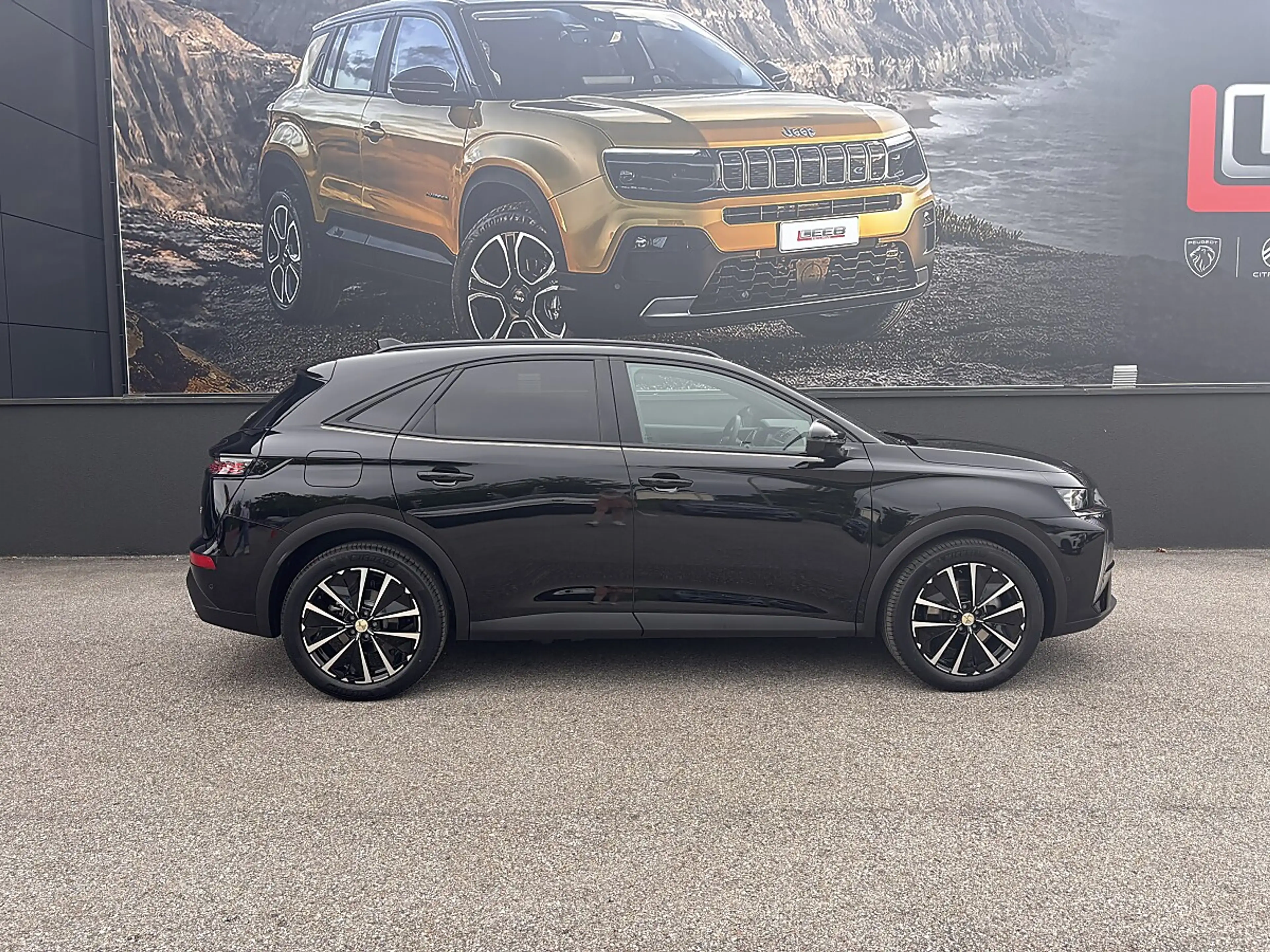 DS Automobiles DS 7 Crossback DS7 PHEV AWD 300 Edition France inkl. AHK — photo 3
