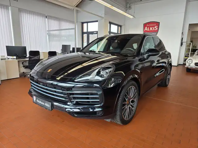 Porsche Cayenne +PDLS+Sport Chrono+Connect Plus+Pano