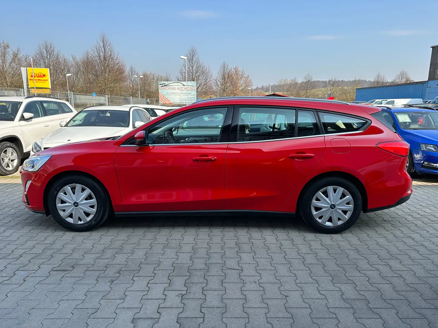 Ford Focus 1.0 EcoBoost*NAVI*KLIMA*PDC*TEMPO*TüV Neu! Rot - 2