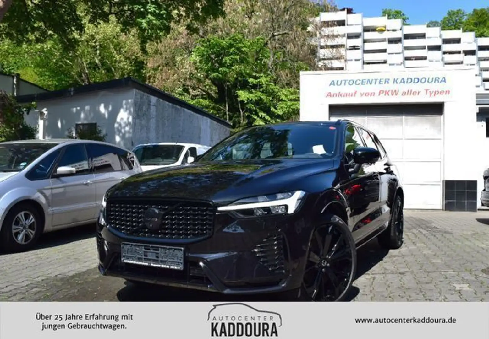 Volvo XC60 T6Plus Black Edition RechargePano,360°K,21 Чорний - 1