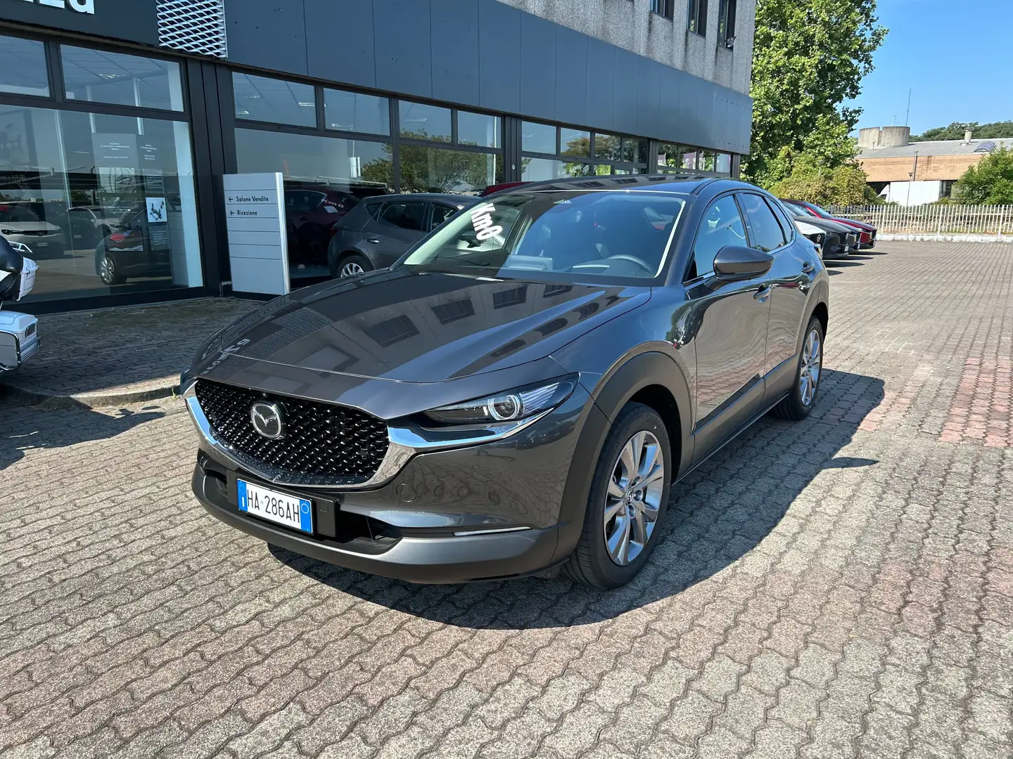 Mazda CX-30 CX-30 2.0 m-hybrid Exclusive+Driver Assist+DESIGN Grigio - 2