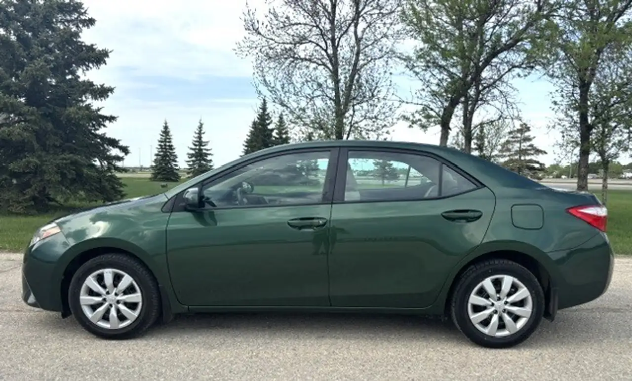 Toyota Corolla photo Toyota Corolla