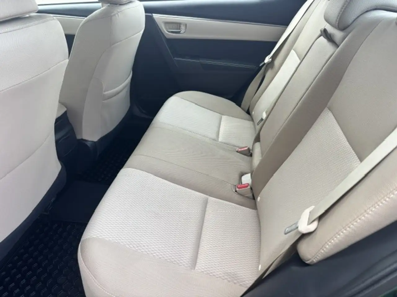 Toyota Corolla photo Toyota Corolla