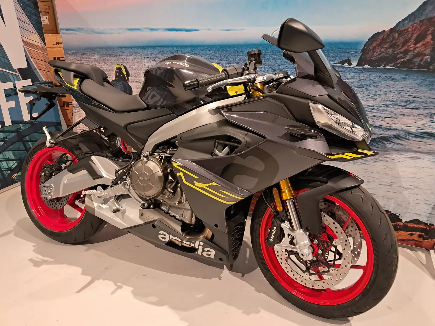 Aprilia RS 660 Amarillo - 2