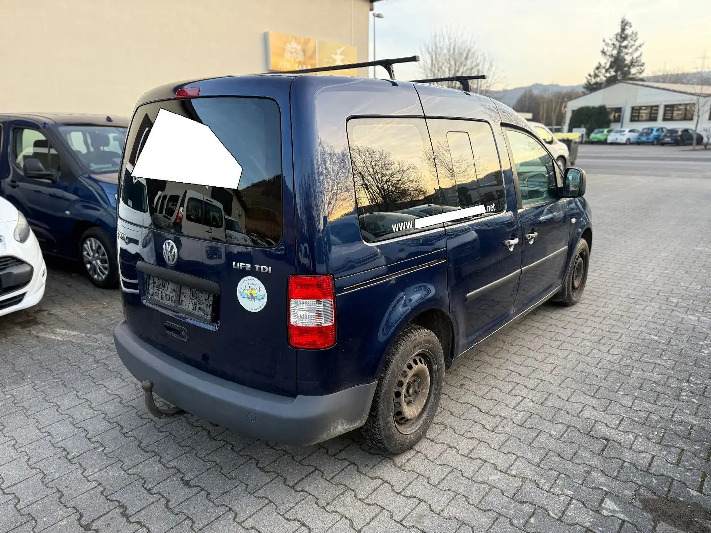 Volkswagen Caddy Life 1.9 TDI tüv bis 02.27 Blau - 2