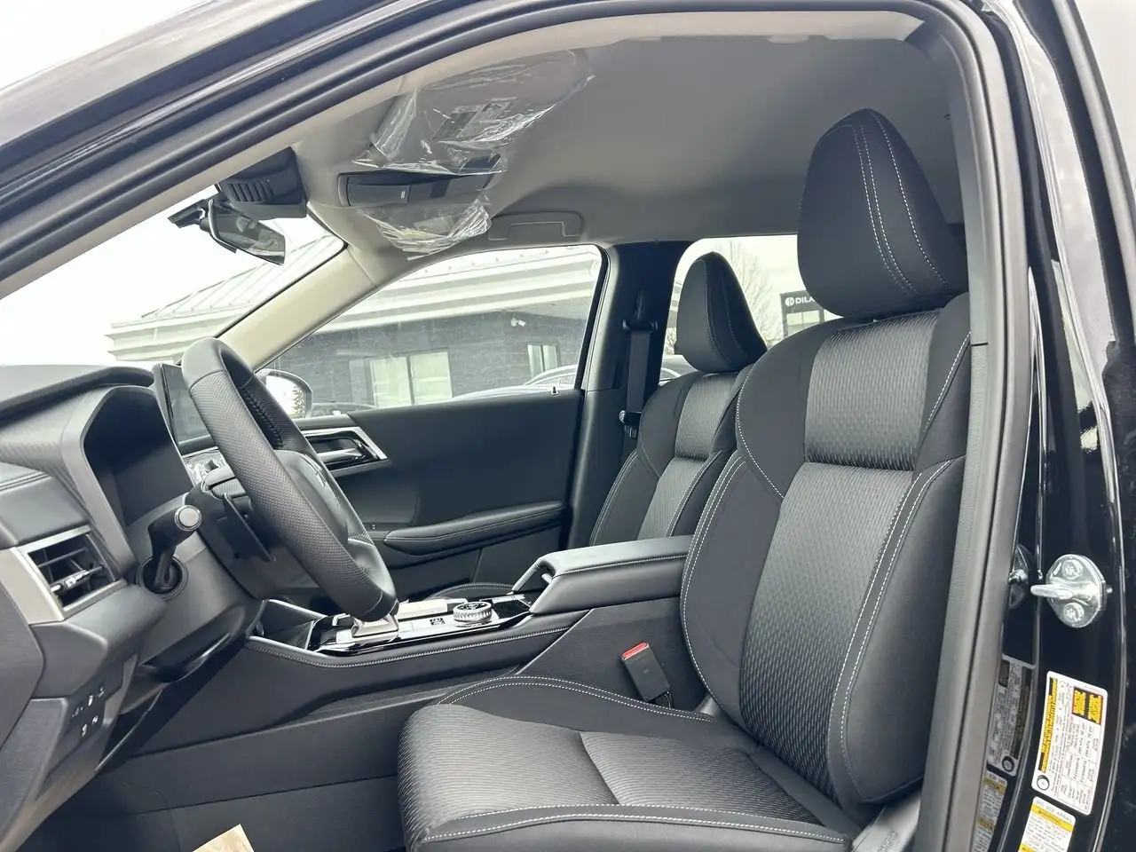 Mitsubishi Outlander снимка Mitsubishi Outlander