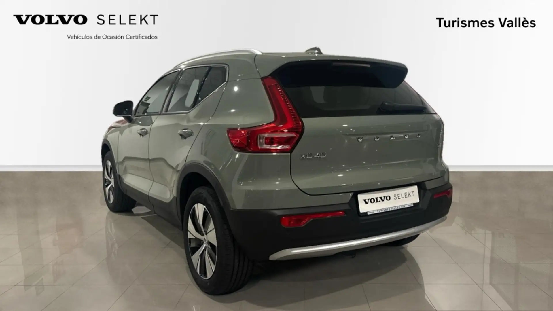 Volvo XC40 B3 Core Aut. Vert - 2