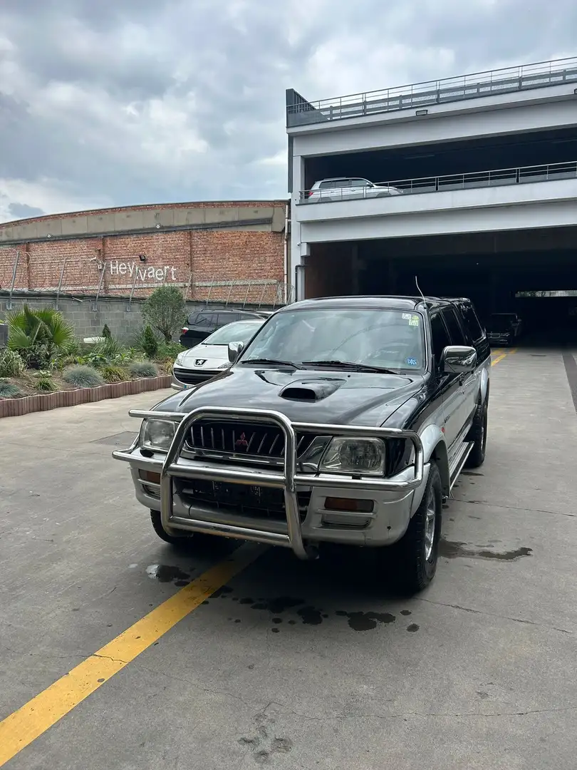 Mitsubishi L200 2.5 Turbo int. GLS 4WD - 2