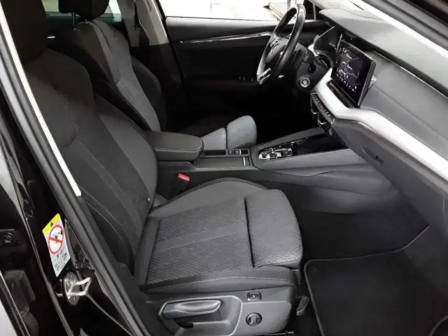 Skoda Octavia view 8