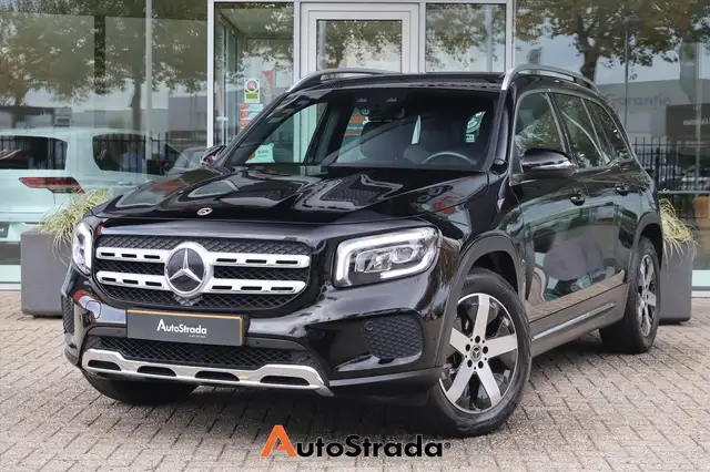 Mercedes-Benz GLB 200 Business Solution 163PK | LED | Sfeer | Camera | N