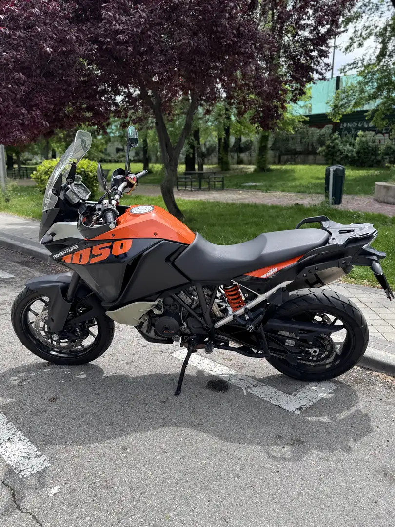 KTM 1050 Adventure Чорний - 2
