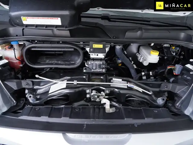 Peugeot Boxer view 20