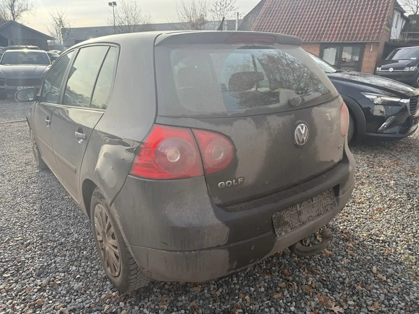 Volkswagen Golf V 1.9 TDI Trendline, Klima, AHK, PDC Negru - 2