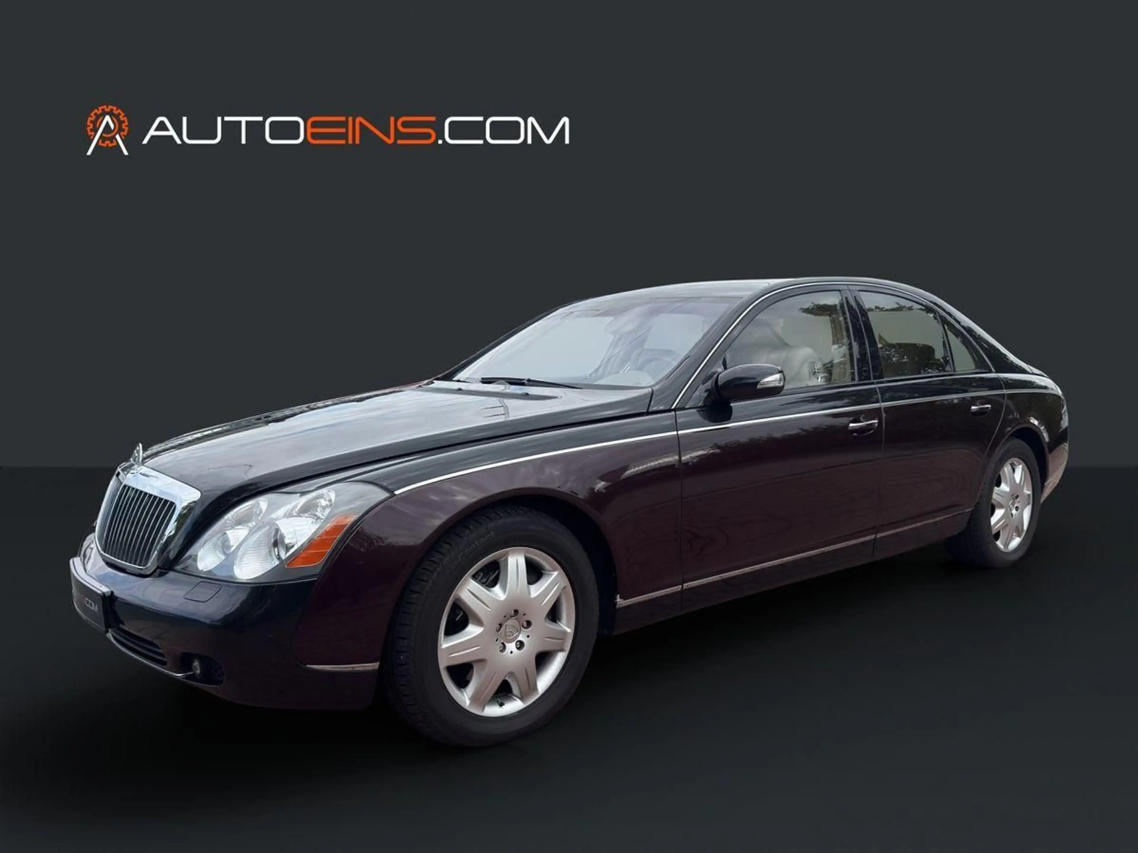 Maybach 57 5.5 V12*TwoTone*First Owner*GermanCar*Full* — photo 3