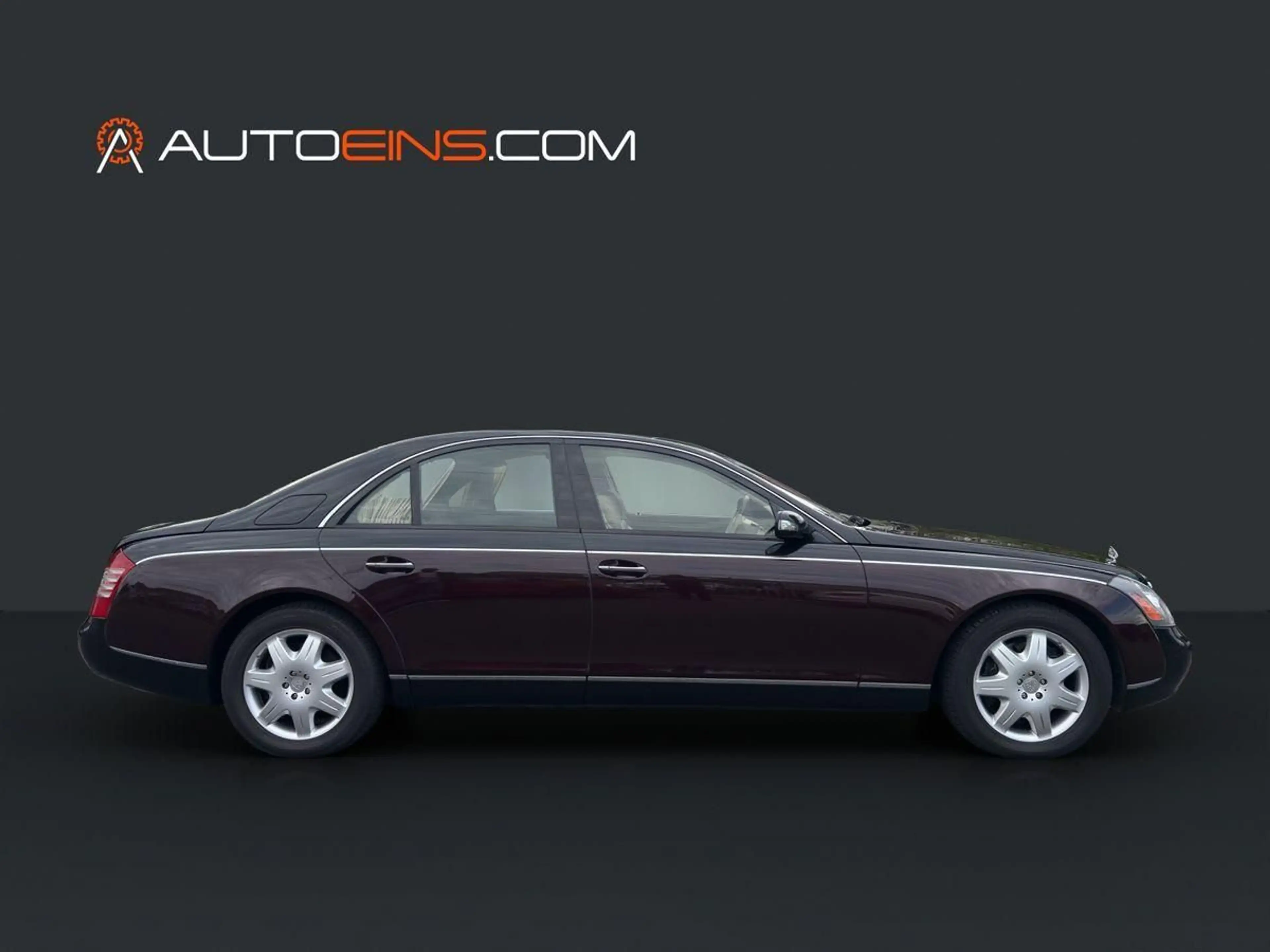 Maybach 57 5.5 V12*TwoTone*First Owner*GermanCar*Full* — photo 7