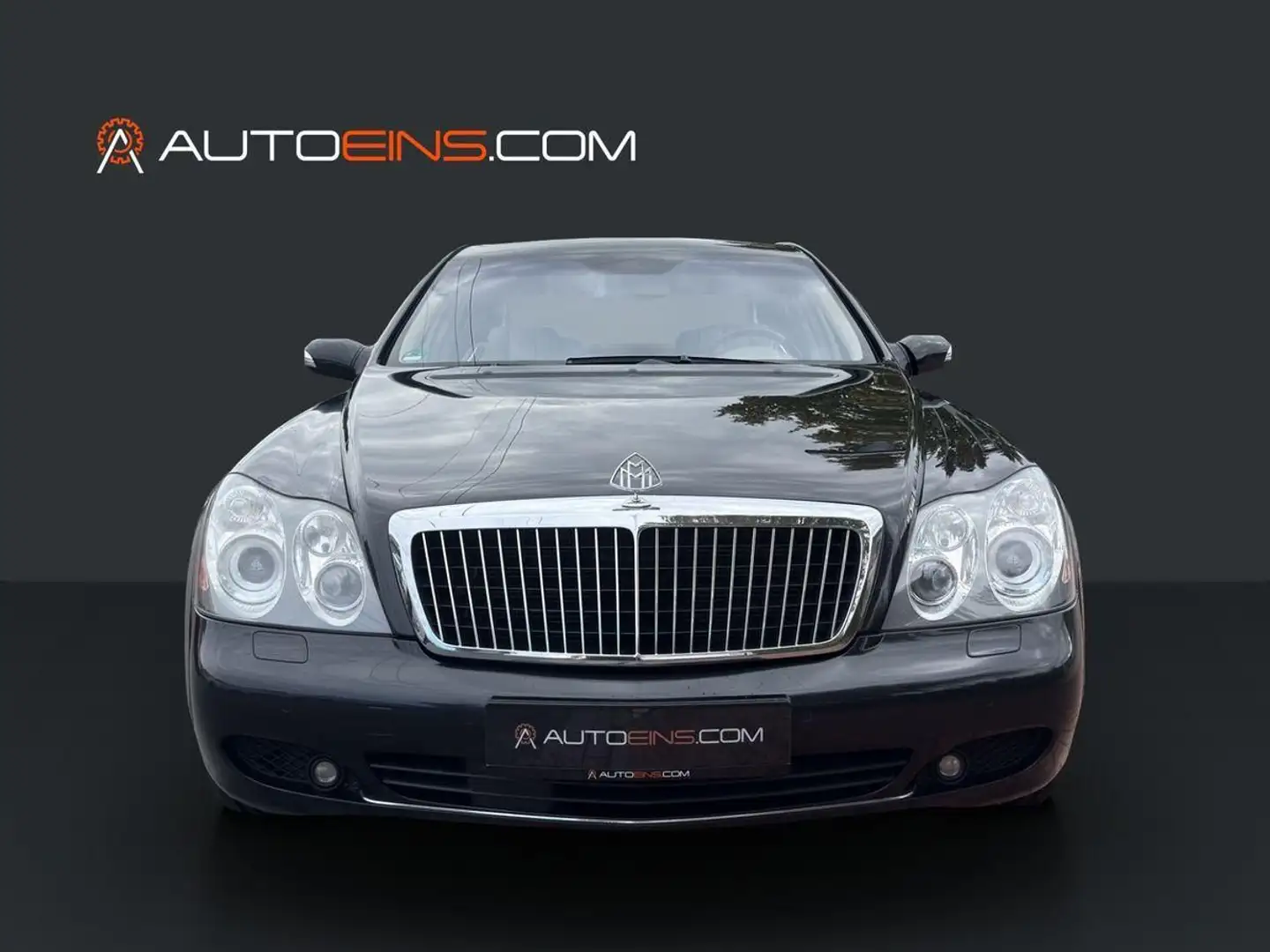 Maybach 57 5.5 V12*TwoTone*First Owner*GermanCar*Full* Schwarz - 2