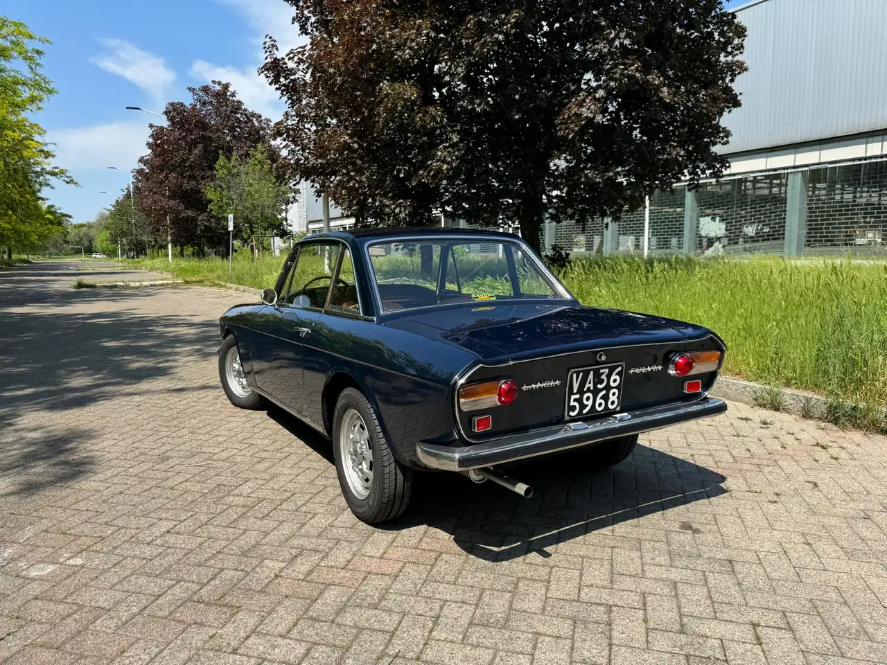 Lancia Fulvia Coupé 1.3 S seconda serie – Monofamiliare – CRS ASI – Blu Ministeriale, foto 2