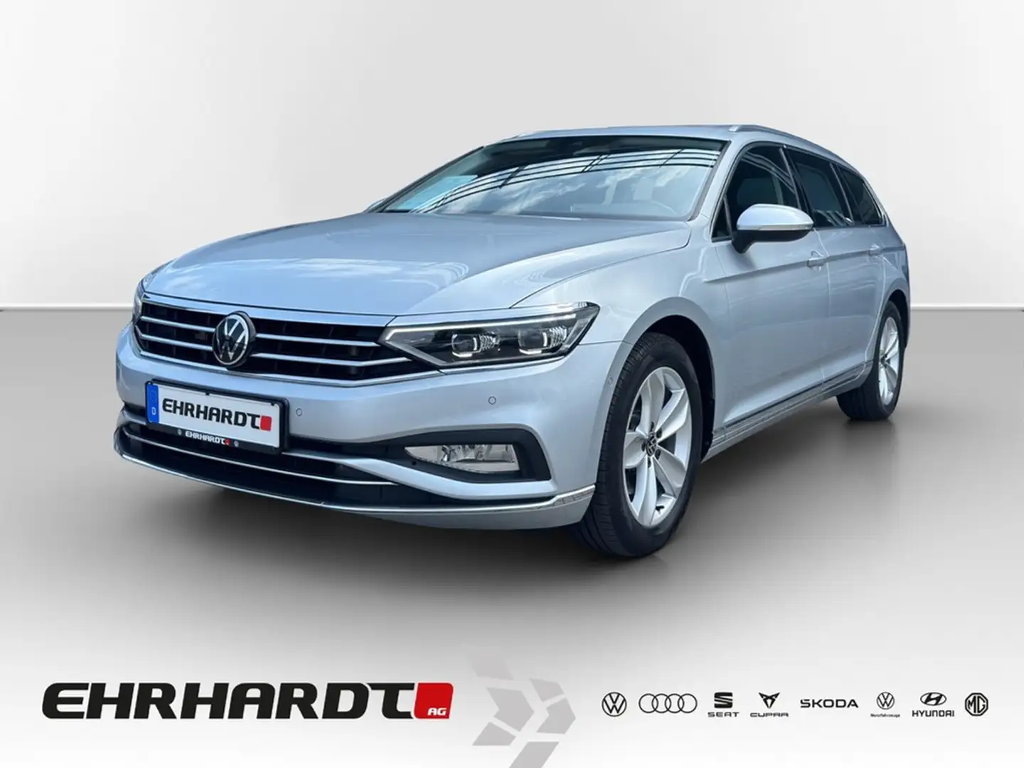 Volkswagen Passat Variant 2.0 TDI DSG 4Motion Elegance IQ-LIGHT*NAV*SHZ*A... Silber - 1