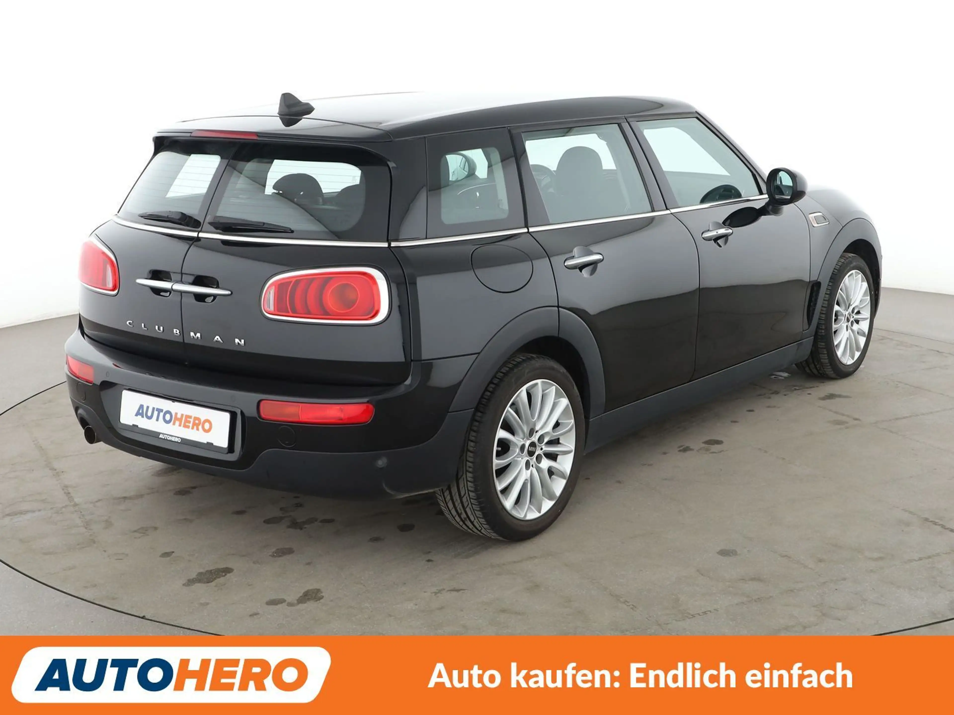 MINI One Clubman One*NAVI*TEMPO*PDC*SHZ*LIM*ALU*SOUND* — photo 6