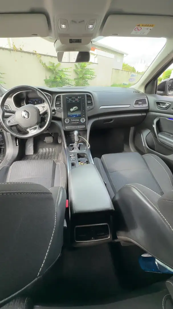 Renault Megane Mégane IV Berline TCe 130 Energy EDC Intens - 2