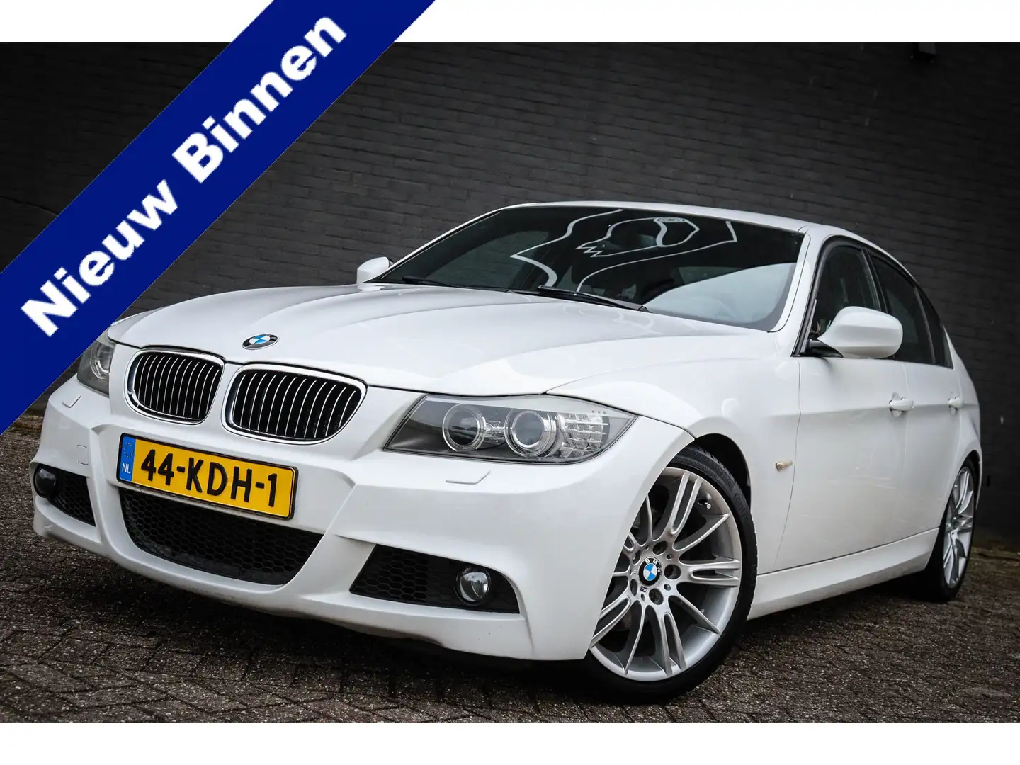 BMW 325 3-serie 325i Business Line M Sport Net binnen - Nu Blanco - 1