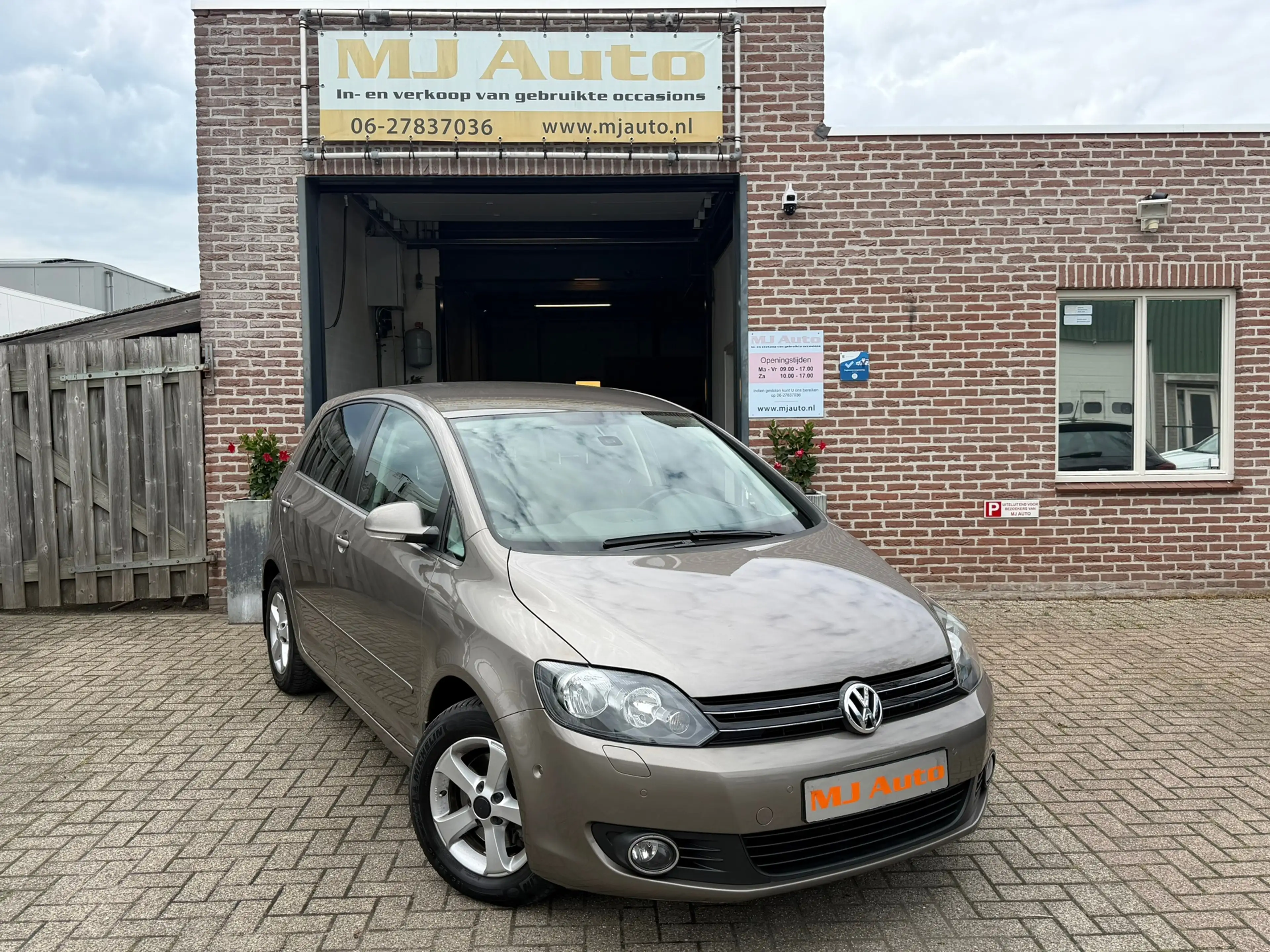 Volkswagen Golf Plus 1.4 TSI Highline airco stoelverwarming cruise cont