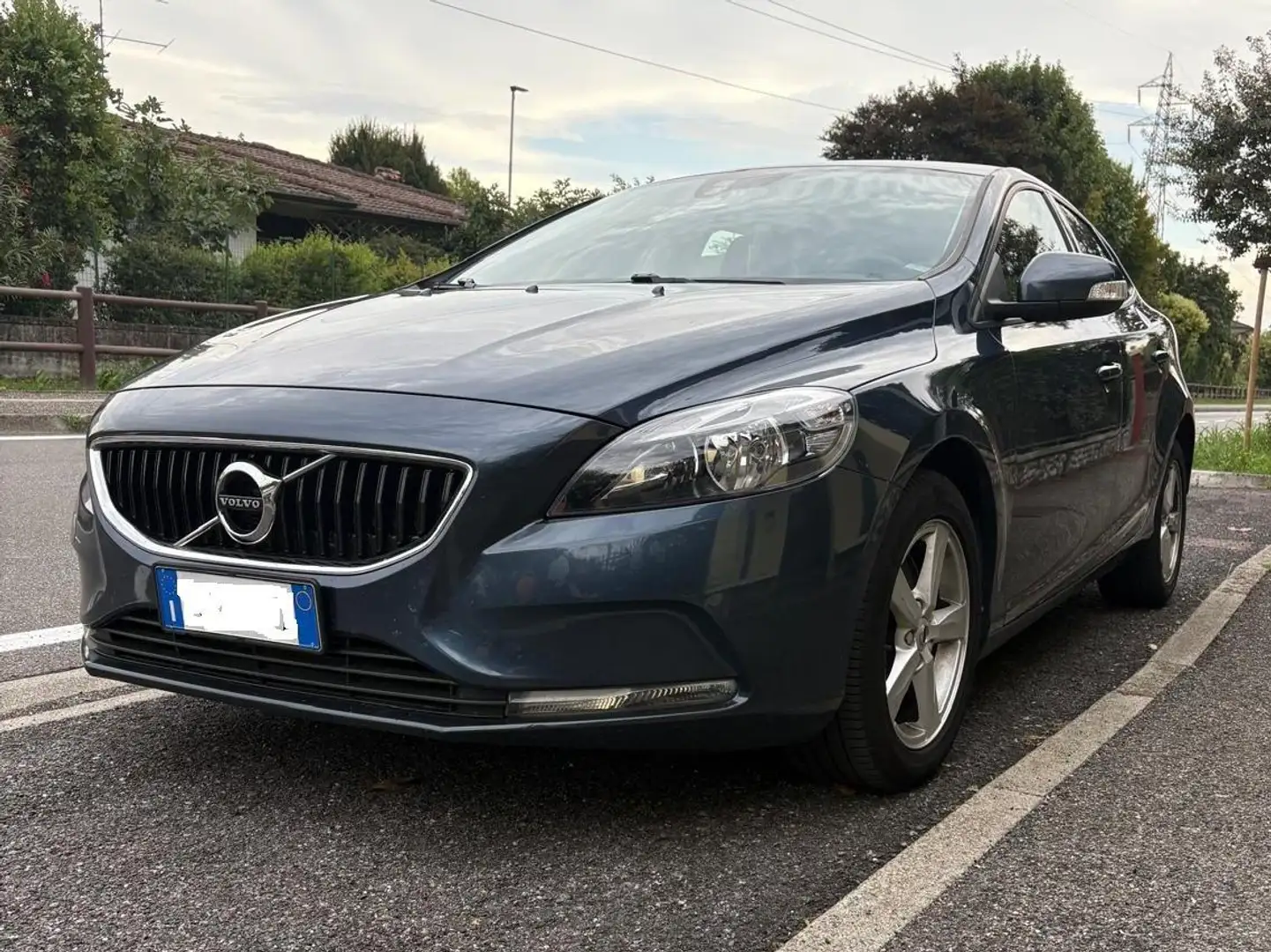 Volvo V40 V40 II 2012 2.0 d3 Kinetic TRATTABILE Blauw - 1