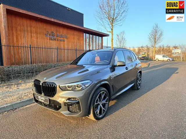 BMW X5 XDrive45e M-sport, incl. BTW, SoH 94% individual,