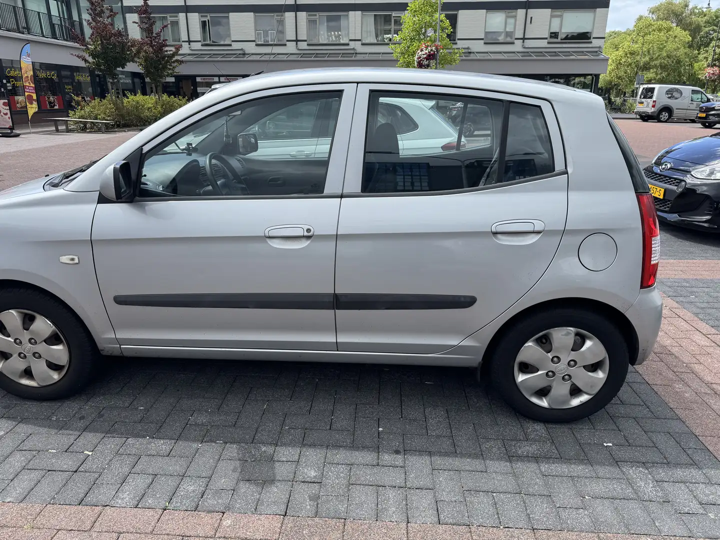 Kia Picanto 1.0 LXE Gris - 1