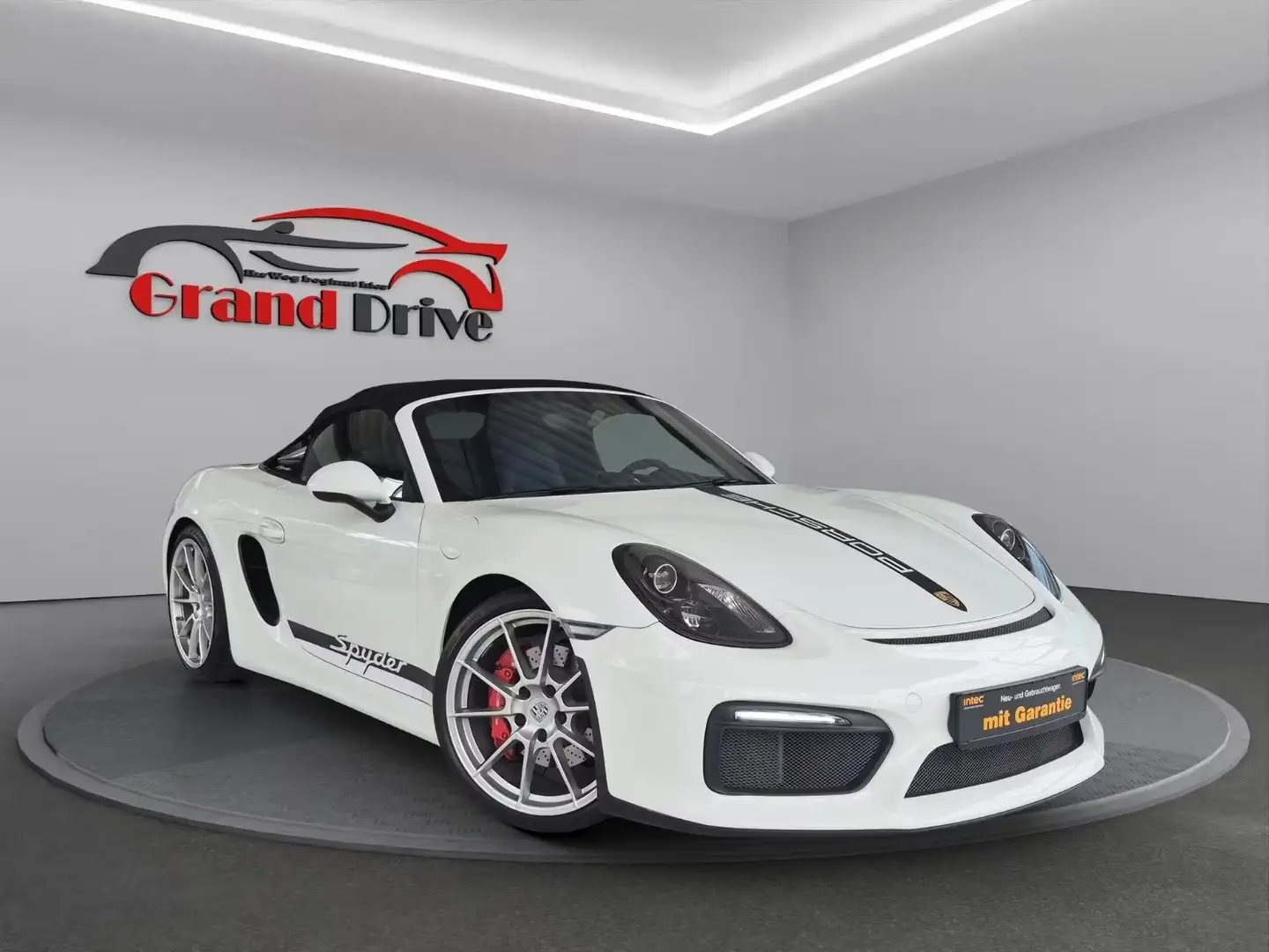 Porsche Boxster Spyder 3.8l 375 ch / ALCANTARA Blanc - 1