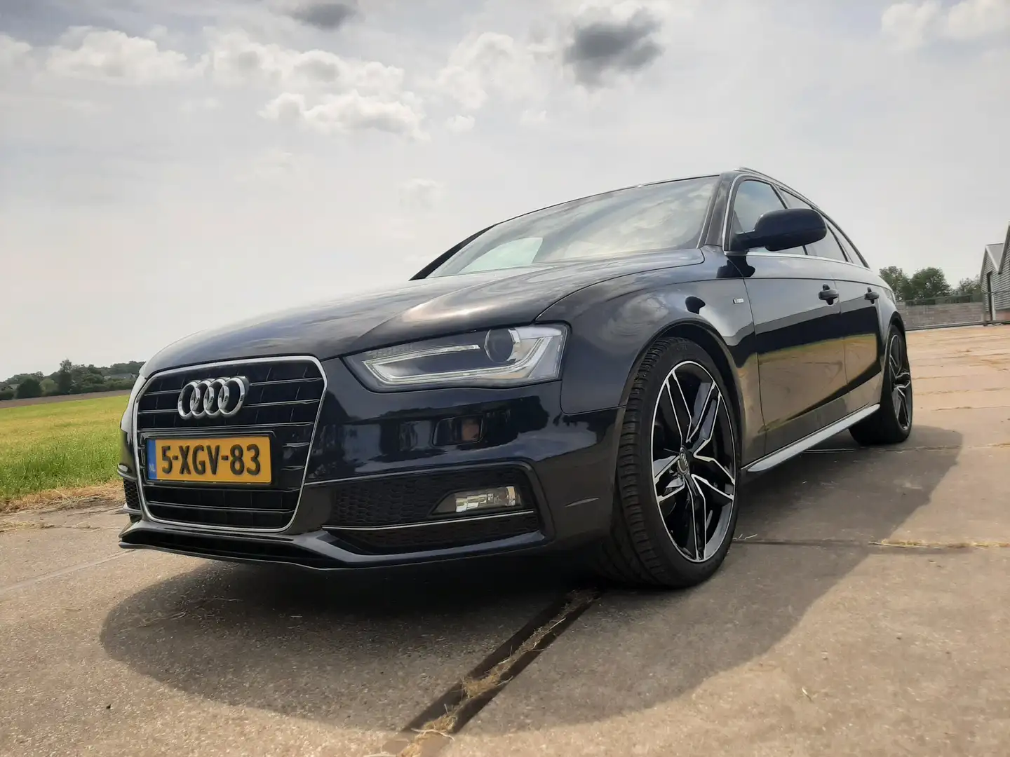 Audi A4 A4 1.8 TFSI Sport Edition Zwart - 2