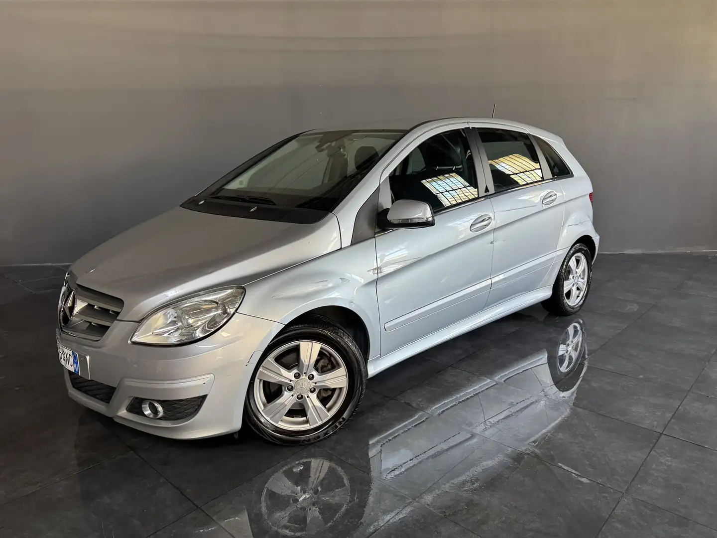 Mercedes-Benz B 180 cdi Premium Adatta a neopatentati - 2
