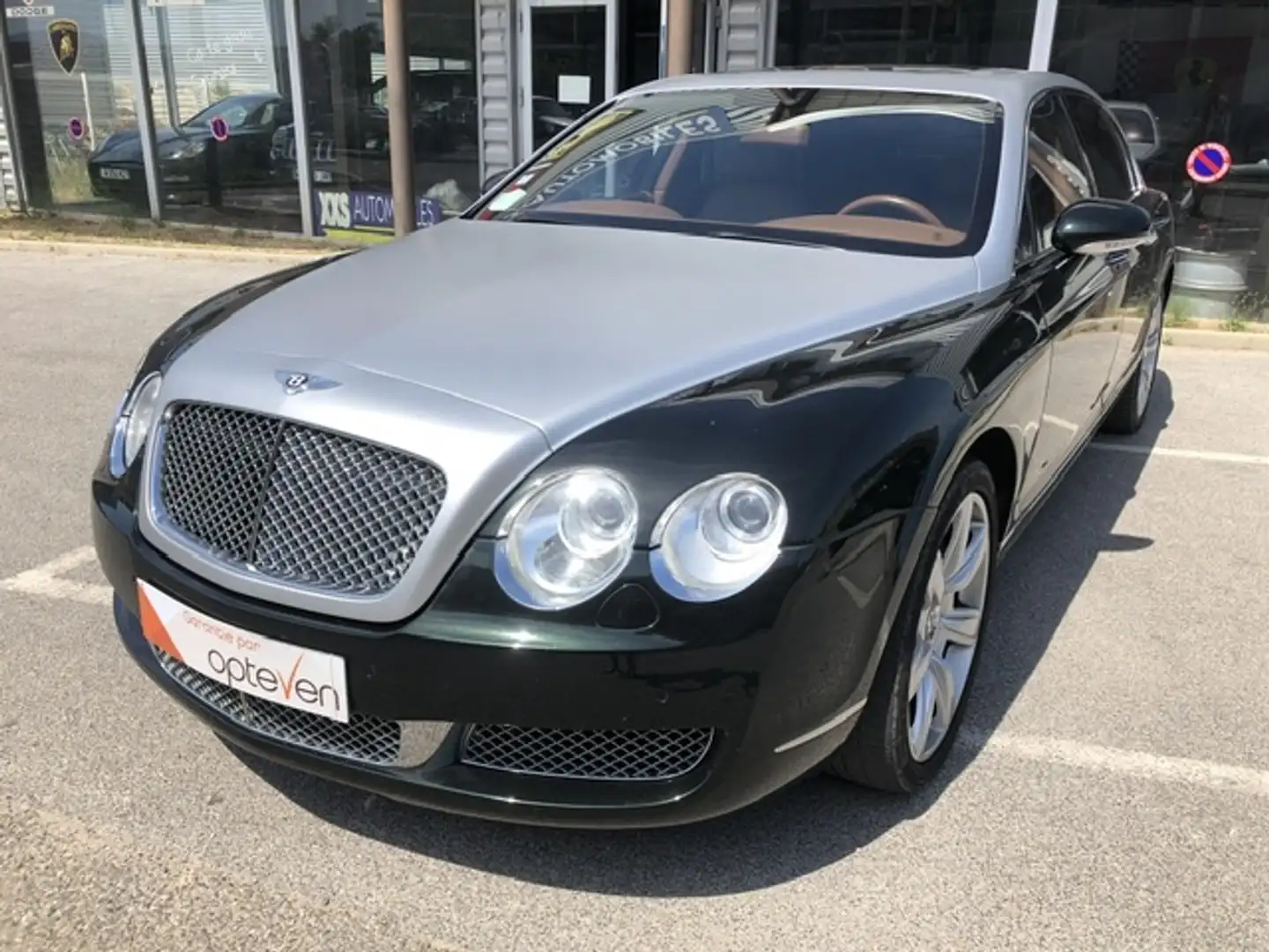 Bentley Continental Flying spur v12 Grau - 2