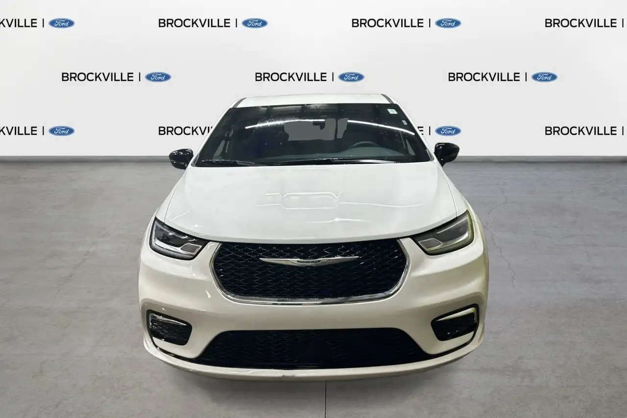 Chrysler Pacifica 2025