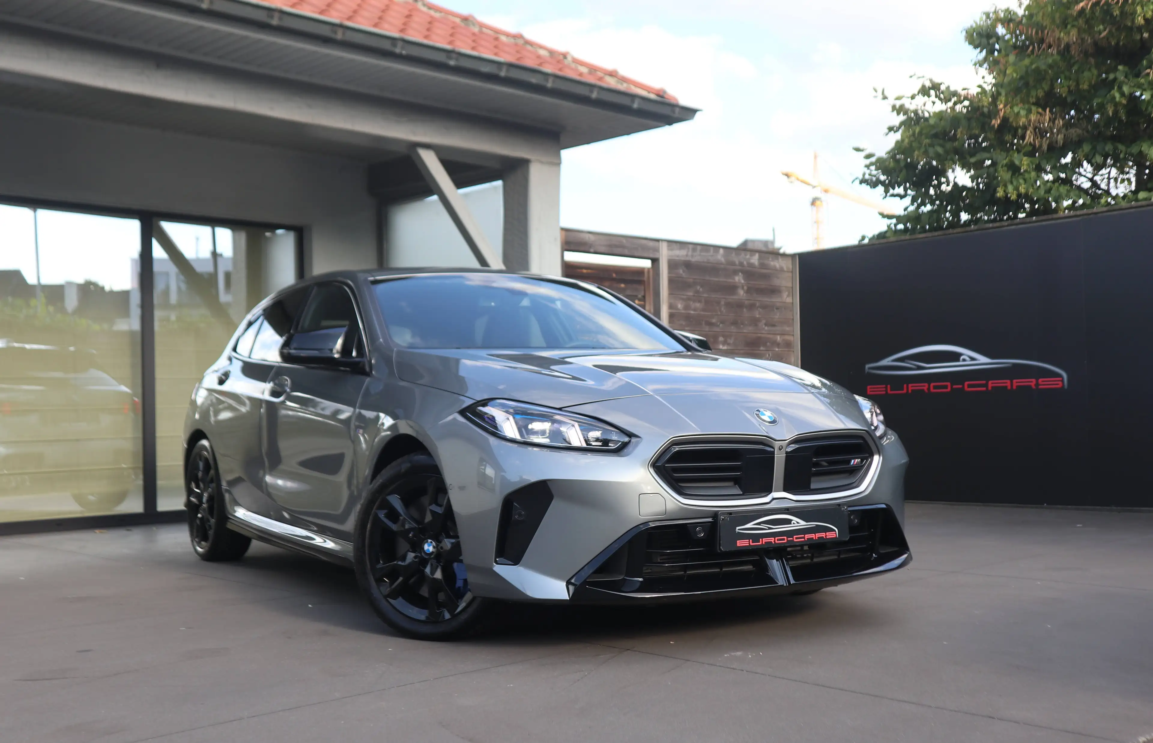 BMW 135 M xDrive Aut /1 eig /New mod /Headup/Harman/Leder/360°/ slechts 4.500 km !! / Topcombinatie — photo 3