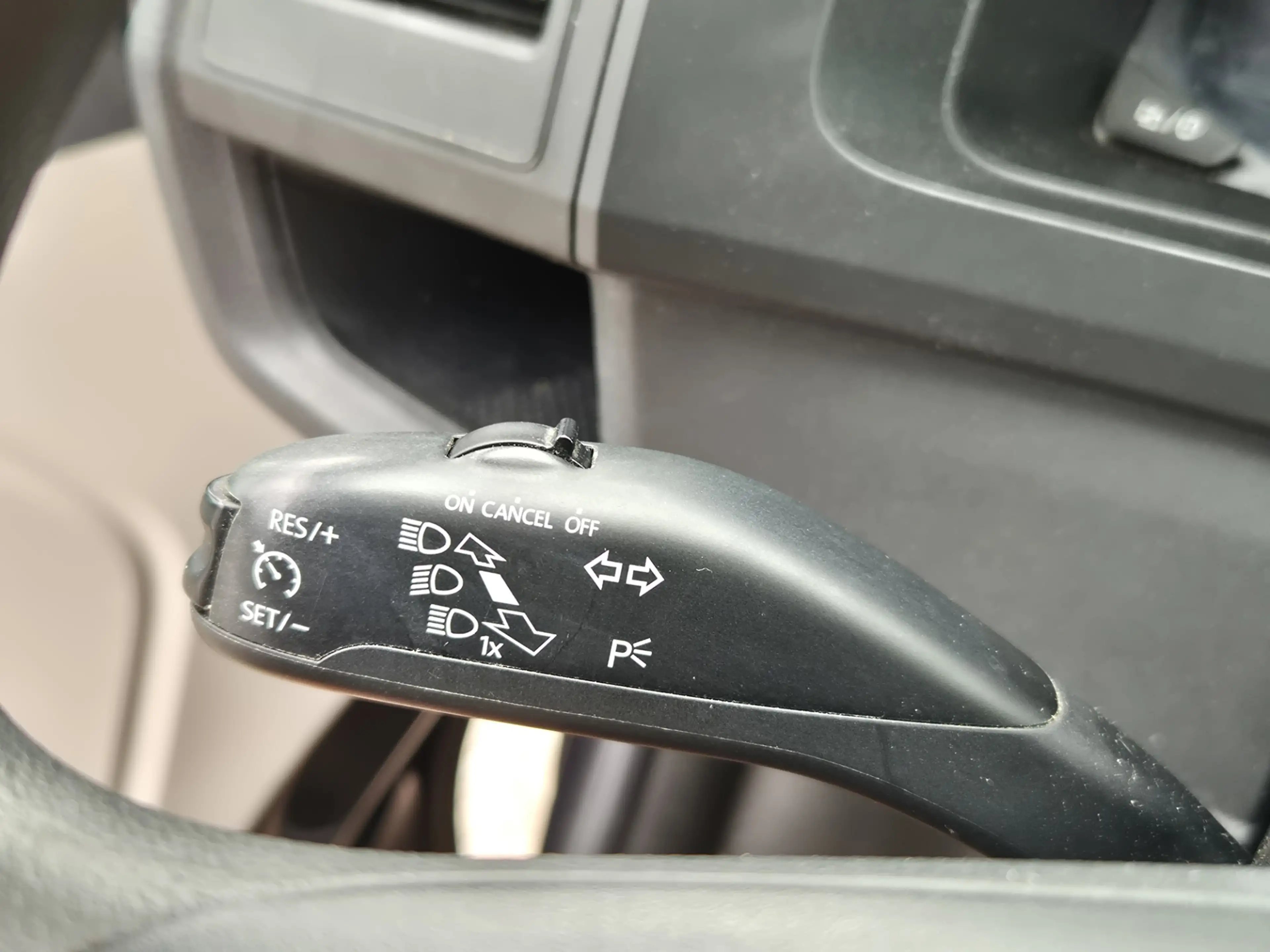 Volkswagen Transporter 2.0 TDI L2H1 Economy | Airco | bijrijdersbank — photo 13