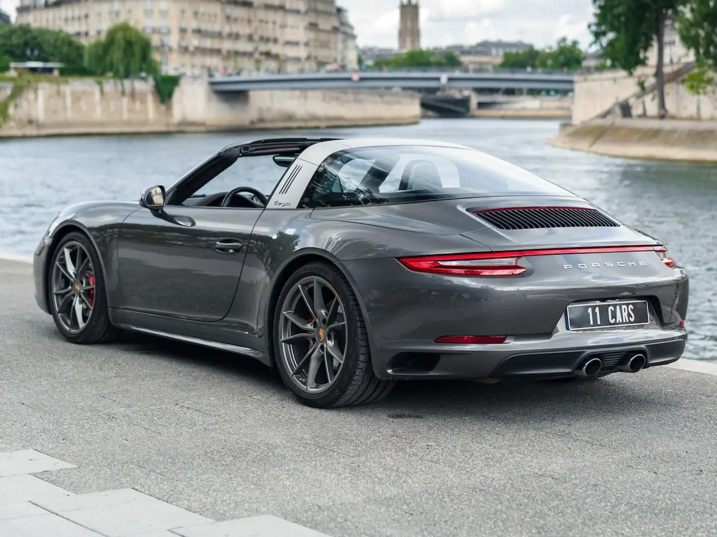 Porsche 911 991 Targa 4S Gris - 2