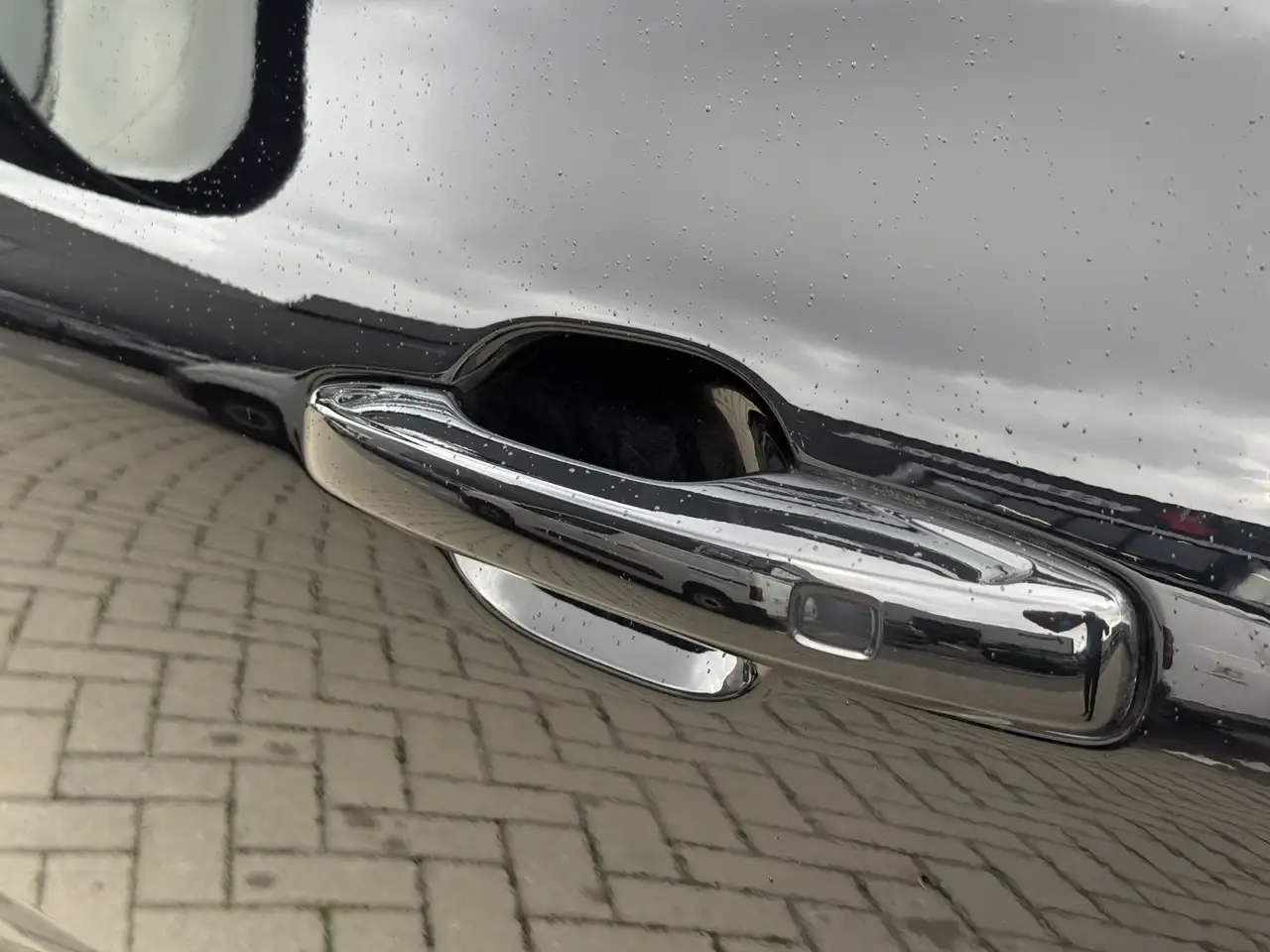 Volvo XC60 2.0 T6 Plug-in hybrid AWD Plus Black Edition, миниатюра 26