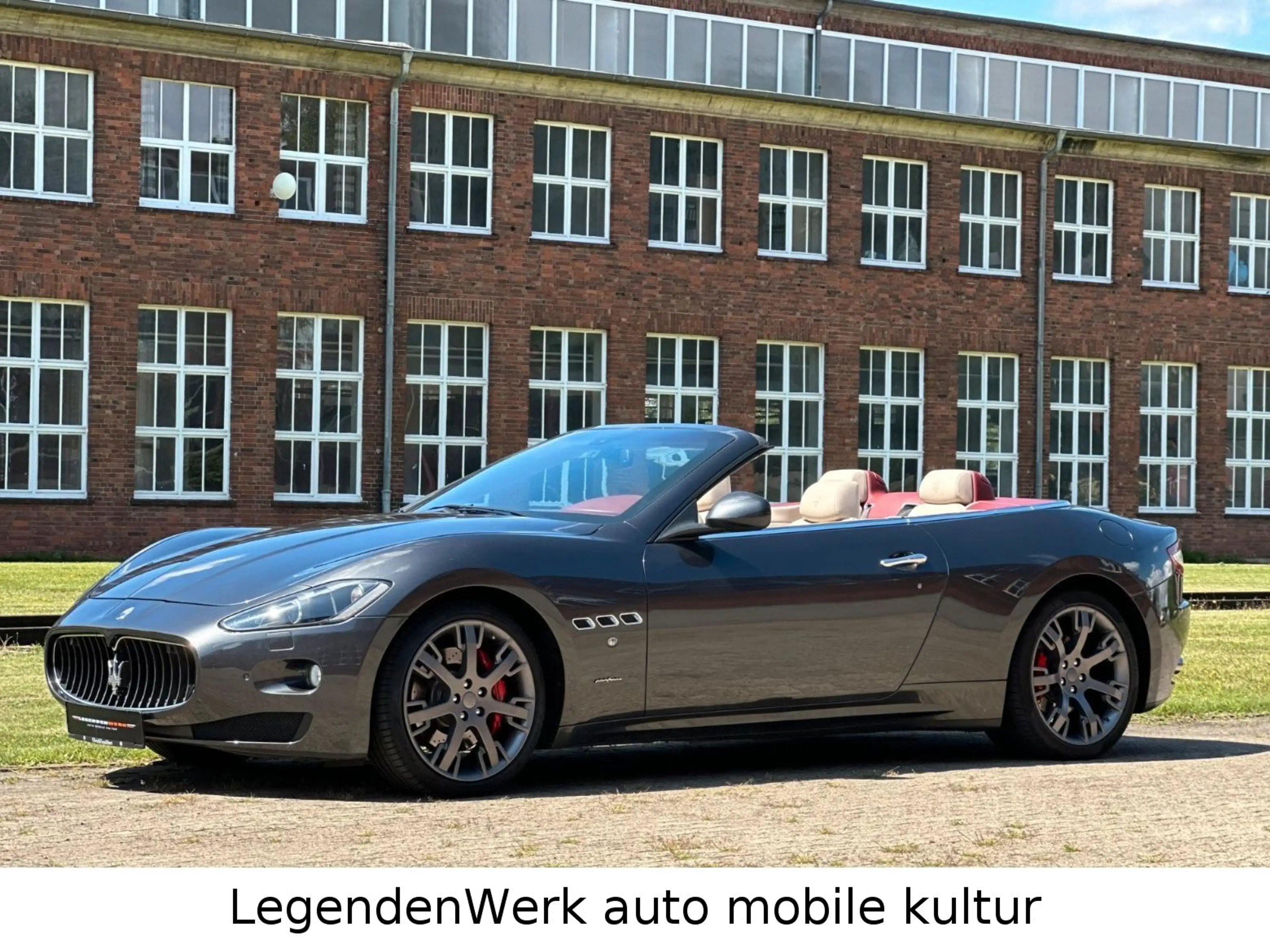 Maserati GranCabrio Deutschland Maserati Scheckheft Histo — photo 5