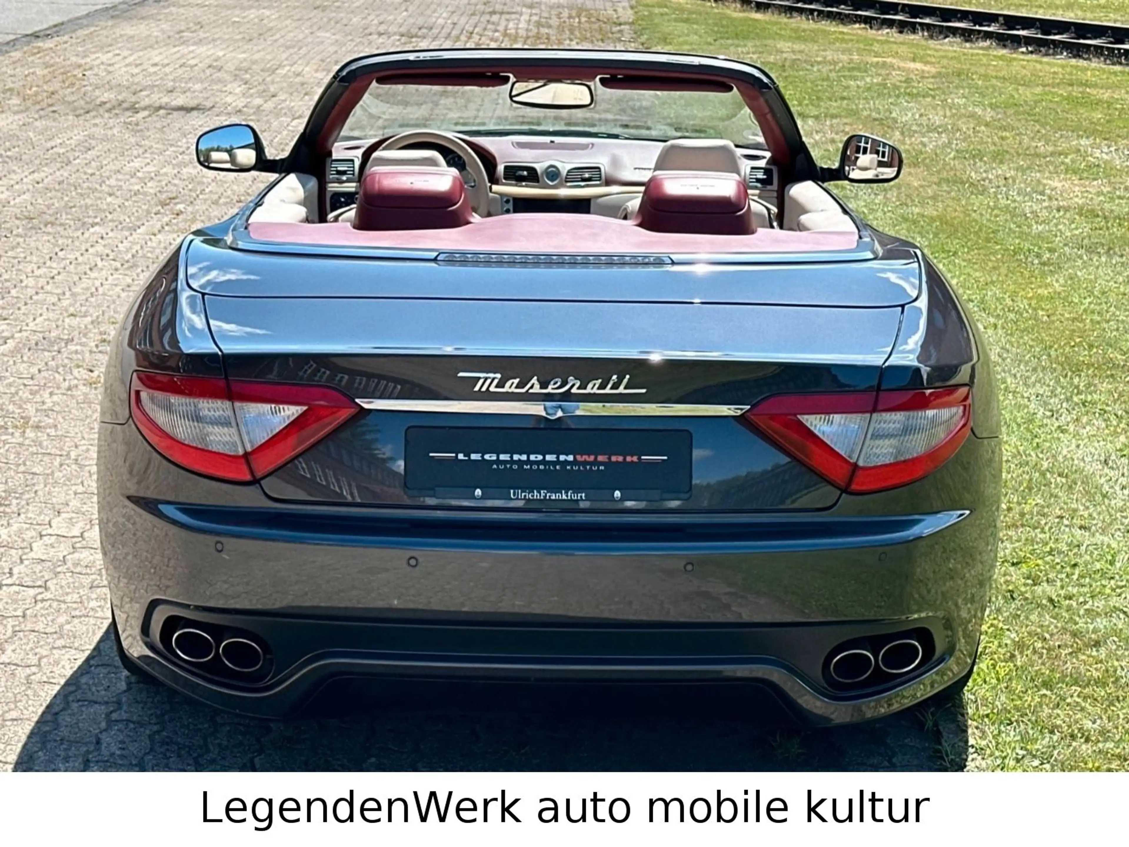 Maserati GranCabrio Deutschland Maserati Scheckheft Histo — photo 12