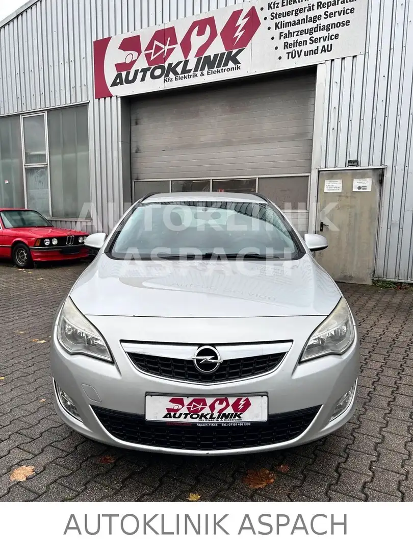 Opel Astra J Sports Tourer Selection Anhängerkupplung Argent - 2
