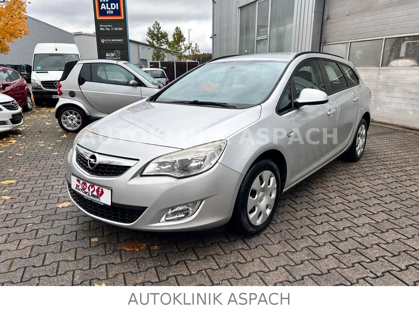 Opel Astra J Sports Tourer Selection Anhängerkupplung Argent - 1