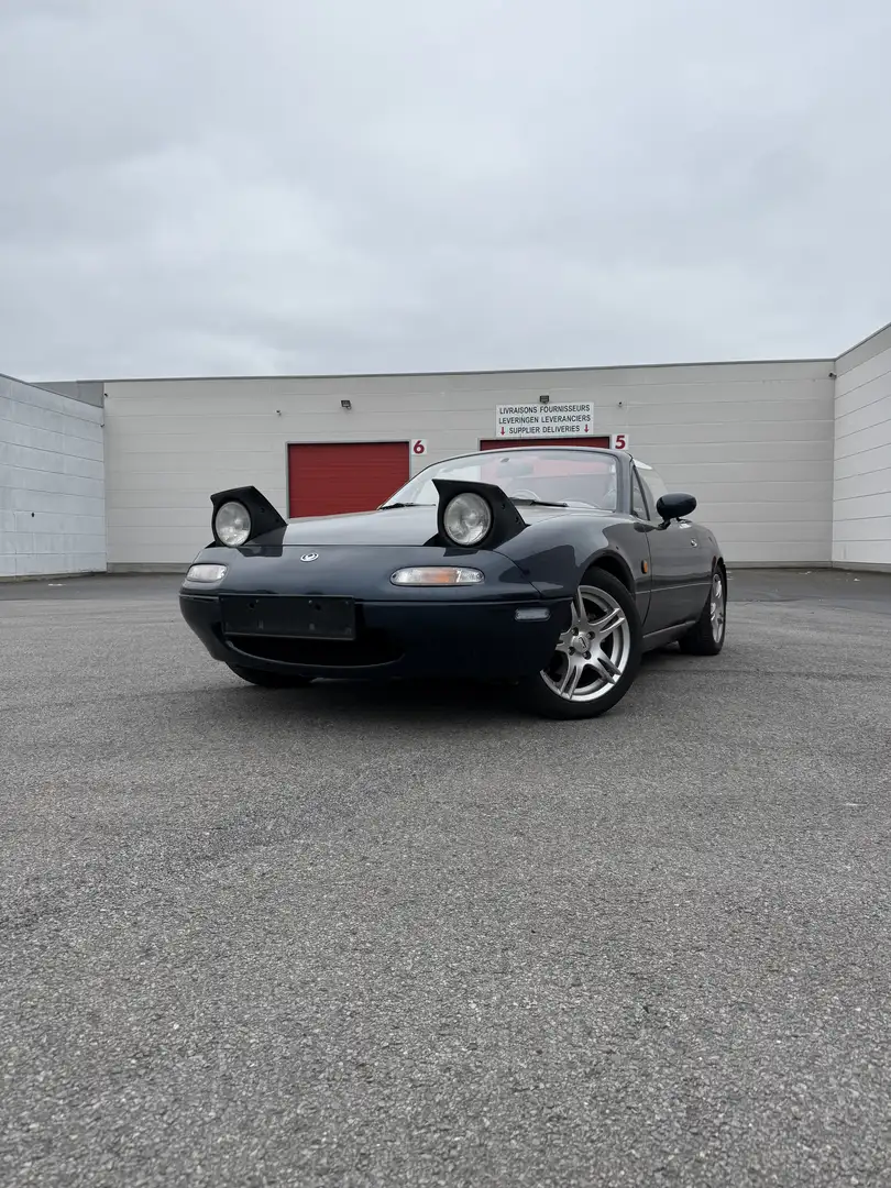 Mazda MX-5 1.6i 16v - 1