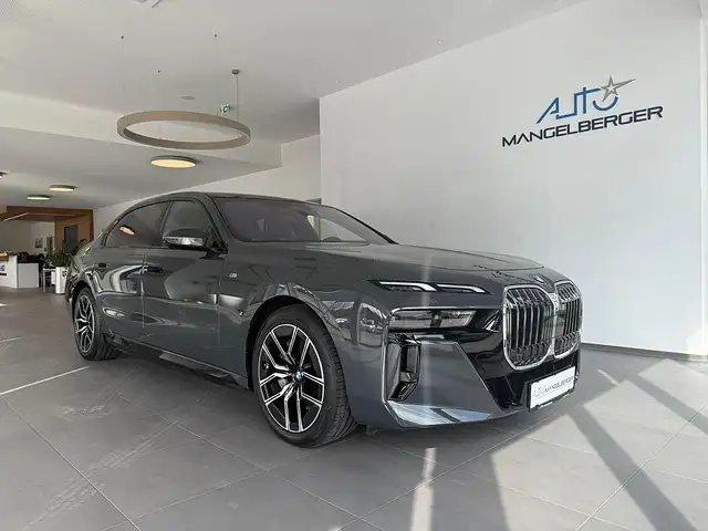 BMW 7 50e xDrive  M-Sport Limousine 18,7 kWh Aut.