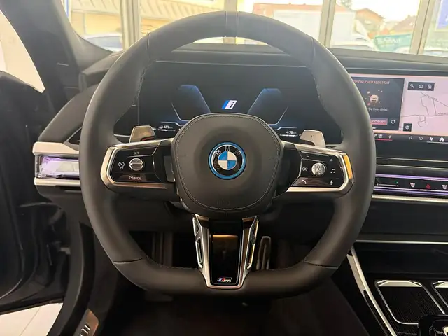 BMW Sonstige 7 50e xDrive  M-Sport Limousine 18,7 kWh Aut. Ansicht 10