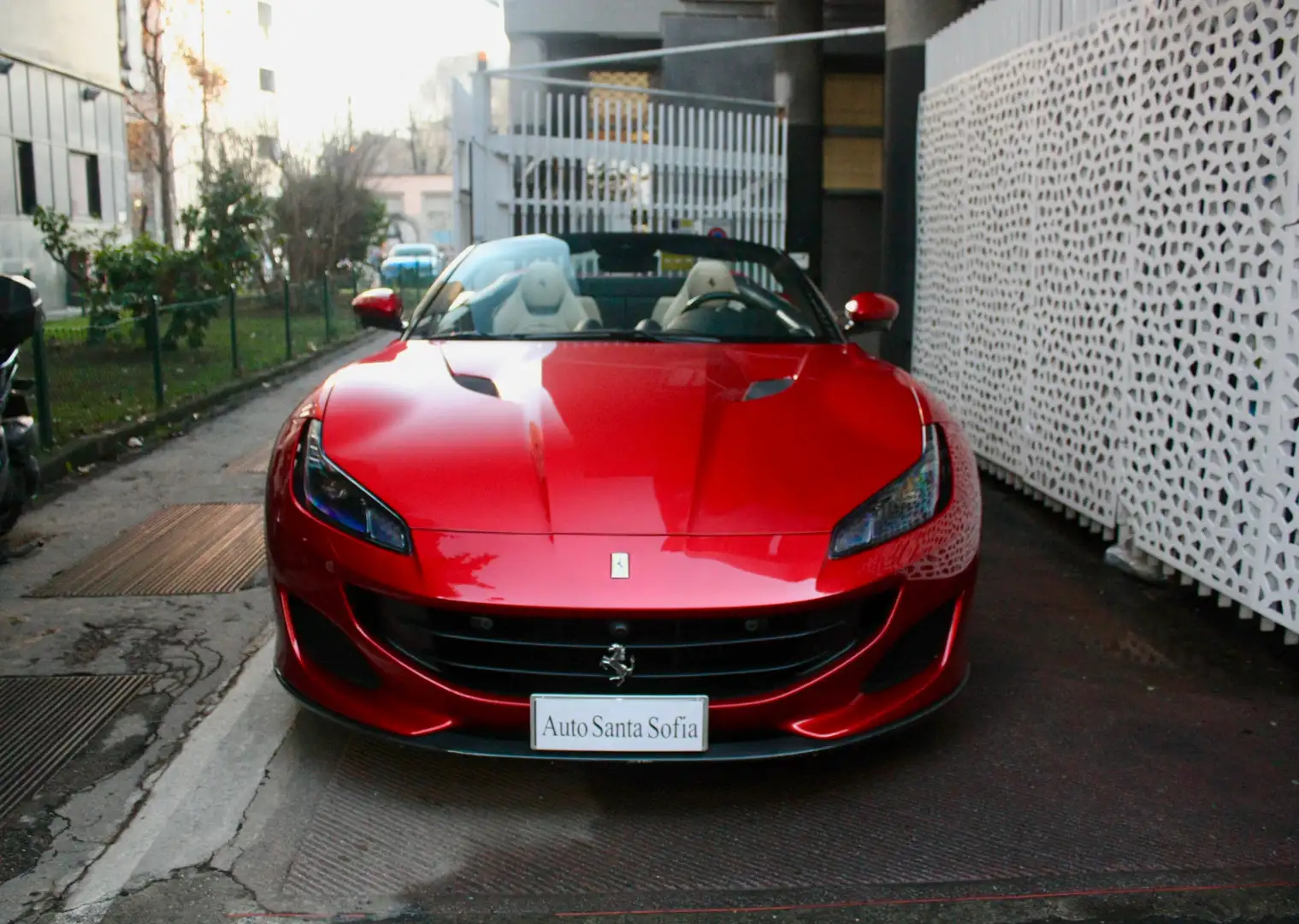 Ferrari Portofino Magneride-Scudetti-Daytona-2 Display-Carbonio-Full Rouge - 2